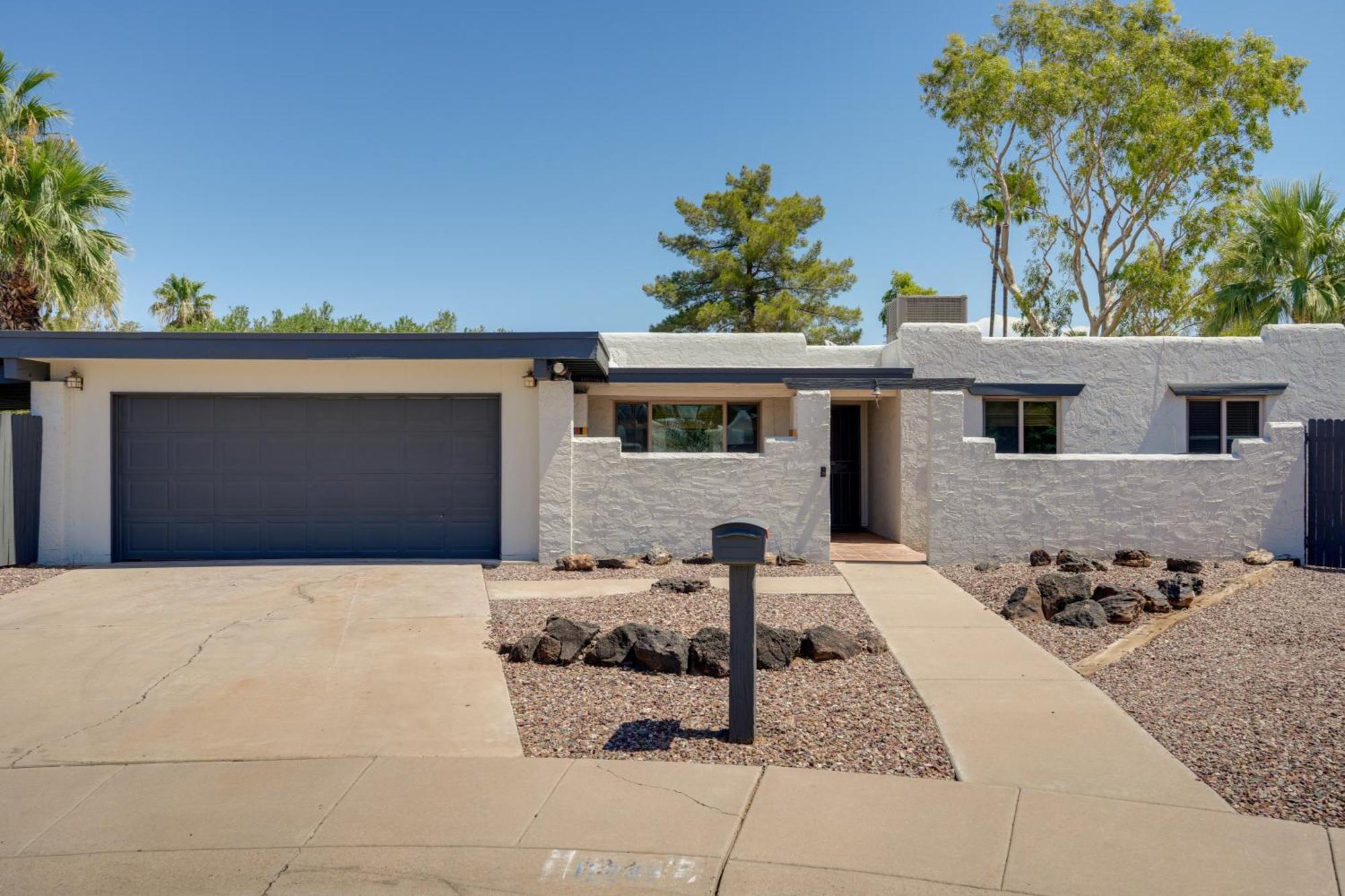 Phoenix Home With Pool About 10 Mi To Camelback Mtn Eksteriør bilde